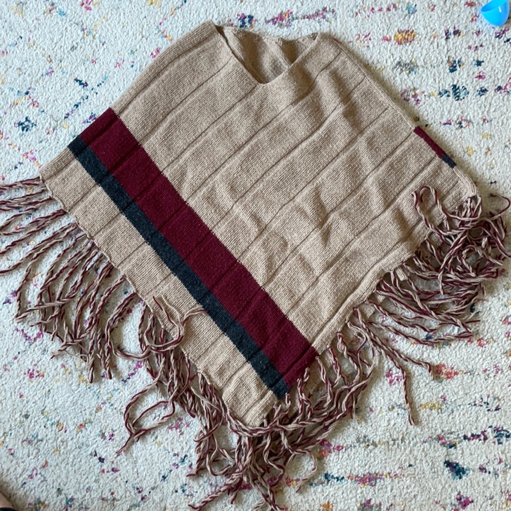 Burberry poncho